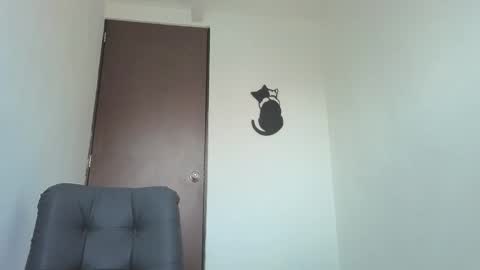 Snapshot of arteemiis chatting on November 22, 2025, 11:09 am online show from November 22, 2025, 11:09 am