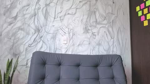 Snapshot of arteemiis chatting on December 15, 2025, 7:51 pm online show from December 15, 2025, 7:51 pm