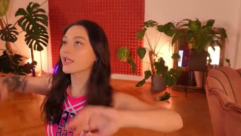 Maya online show from February 16, 2025, 3:27 pm