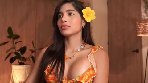 Snapshot of artemia_ chatting on December 5, 2025, 12:41 am Amanda online show from December 5, 2025, 12:41 am