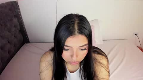 Snapshot of artemisa67_ chatting on December 29, 2024, 5:53 am ESTEFANY online show from December 29, 2024, 5:53 am