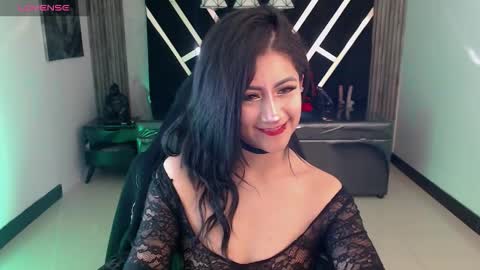 Snapshot of artemisa_ch1 chatting on November 26, 2025, 3:40 am ARTEMISA online show from November 26, 2025, 3:40 am