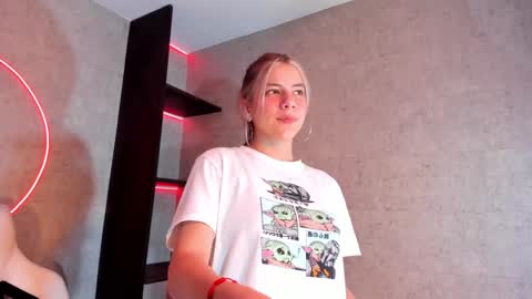 Snapshot of artemisablake chatting on January 6, 2025, 9:22 pm artemisablake online show from January 6, 2025, 9:22 pm