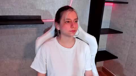 Snapshot of artemisablake chatting on January 9, 2025, 9:47 pm artemisablake online show from January 9, 2025, 9:47 pm