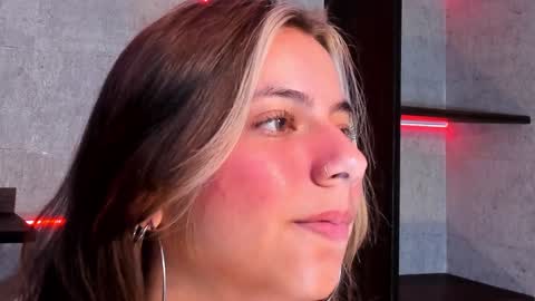 Snapshot of artemisablake chatting on January 21, 2025, 12:57 am artemisablake online show from January 21, 2025, 12:57 am