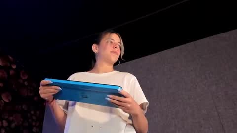 Snapshot of artemisablake chatting on March 11, 2025, 7:58 pm artemisablake online show from March 11, 2025, 7:58 pm