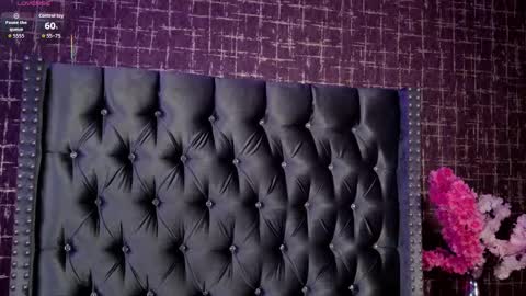 Snapshot of artemisablake chatting on October 1, 2025, 5:30 pm artemisablake online show from October 1, 2025, 5:30 pm