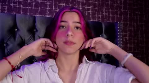 Snapshot of artemisablake chatting on October 22, 2025, 5:13 pm artemisablake online show from October 22, 2025, 5:13 pm