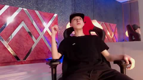 Snapshot of arthurcox_ chatting on September 8, 2025, 11:26 pm arthurcox_ online show from September 8, 2025, 11:26 pm