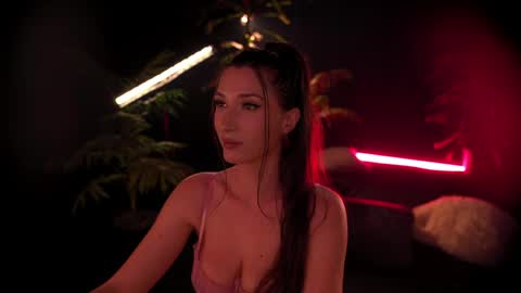 Marlene online show from May 2, 2026, 1:32 am