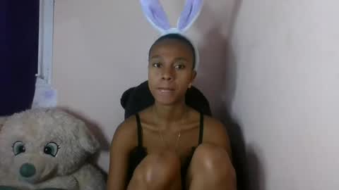 artsloveyou online show from July 8, 2026, 3:33 am