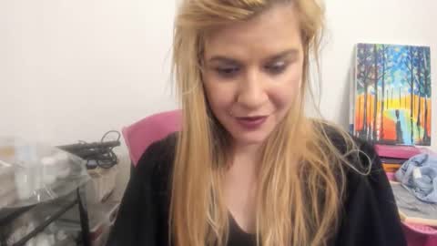 MIA online show from February 5, 2026, 10:25 pm