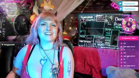 Snapshot of artsyheartsyy chatting on March 6, 2026, 6:32 am ArtsyHeartsyy online show from March 6, 2026, 6:32 am