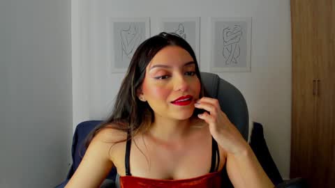 Snapshot of ary_cam230 chatting on January 15, 2025, 10:13 pm Zahaara online show from January 15, 2025, 10:13 pm