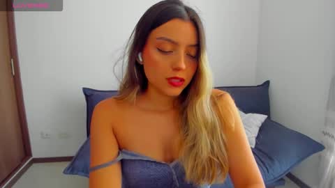 Snapshot of ary_cam230 chatting on September 14, 2025, 8:41 pm Zahaara online show from September 14, 2025, 8:41 pm