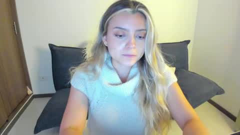 Snapshot of ary_cam230 chatting on May 12, 2026, 11:02 pm Zahaara online show from May 12, 2026, 11:02 pm