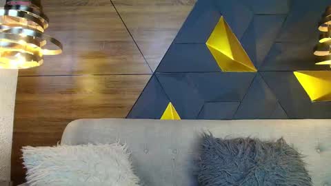 sofia online show from February 9, 2026, 11:14 am