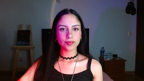 Snapshot of ary_pieerce chatting on February 18, 2025, 10:14 pm Independent Model online show from February 18, 2025, 10:14 pm