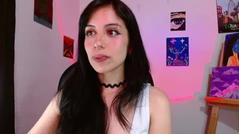   Independent Model online show from May 28, 2026, 11:13 pm