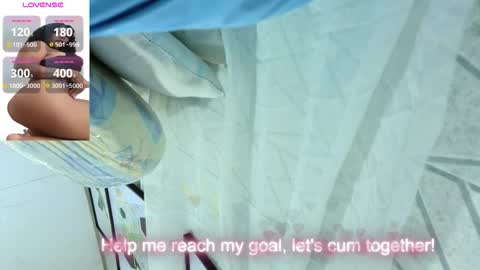 Snapshot of ary_salome1 chatting on October 18, 2025, 2:03 am Ary Salome1 online show from October 18, 2025, 2:03 am