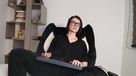 Ary 3 online show from December 21, 2025, 3:30 pm