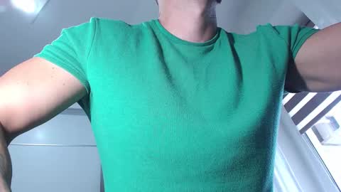 Snapshot of aryanaian1 chatting on November 19, 2025, 9:53 am AryanAian1 online show from November 19, 2025, 9:53 am