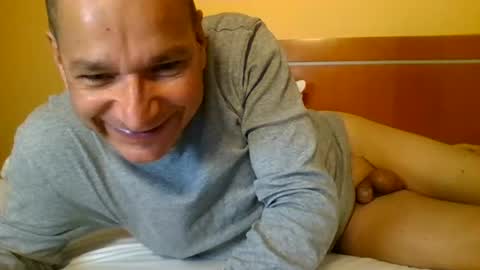 Snapshot of as660660 chatting on September 25, 2025, 11:52 pm as660660 online show from September 25, 2025, 11:52 pm