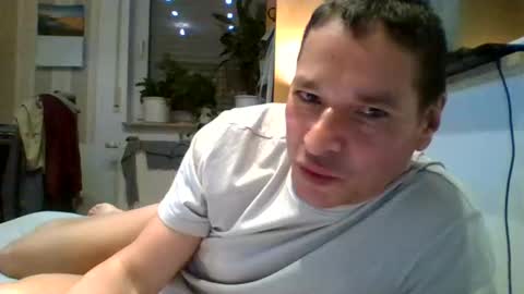 Snapshot of as660660 chatting on October 25, 2025, 8:47 pm as660660 online show from October 25, 2025, 8:47 pm