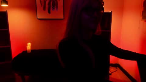 Asami  online show from January 28, 2025, 9:40 pm