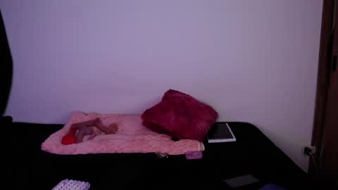 Asami  online show from April 26, 2026, 9:45 pm