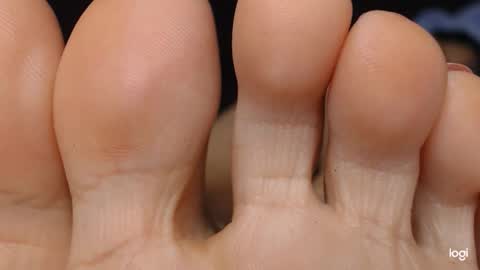 Snapshot of ash_nicefeet chatting on December 4, 2025, 2:54 am ashley online show from December 4, 2025, 2:54 am