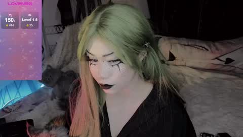 Sasha next stream December 4st  at  0000- 0030 am German time online show from February 17, 2025, 12:10 am