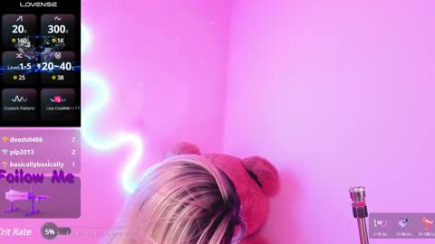 Snapshot of ashanti_sweet chatting on February 23, 2025, 3:08 pm AshantiINDEPENDENT MODEL online show from February 23, 2025, 3:08 pm