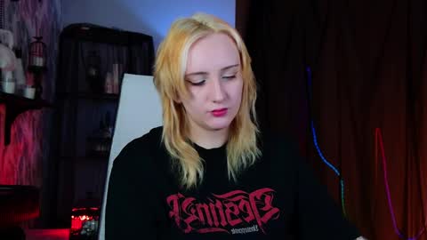 Snapshot of asheluck chatting on May 28, 2026, 2:53 am AshleyAshe online show from May 28, 2026, 2:53 am
