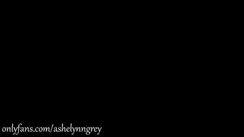 Snapshot of ashelynngrey1986 chatting on April 9, 2026, 4:34 am Ashelynn Grey online show from April 9, 2026, 4:34 am
