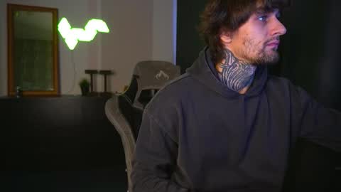 Jerk Machine online show from September 28, 2025, 2:11 pm