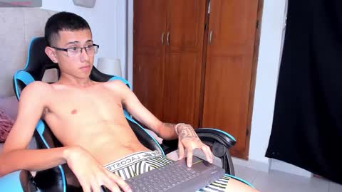   Asher  online show from December 22, 2025, 8:06 pm