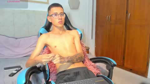   Asher  online show from February 2, 2026, 8:29 pm