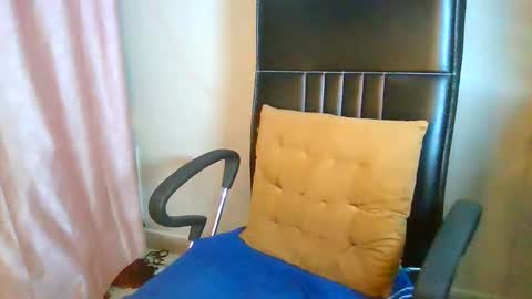 ashi_indian online show from May 14, 2026, 3:19 pm