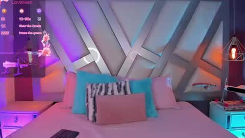 Snapshot of ashleey_bell_ chatting on July 28, 2026, 4:39 pm Ashley online show from July 28, 2026, 4:39 pm