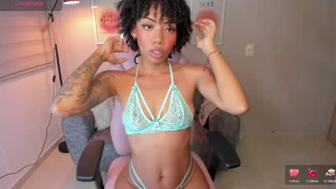 Snapshot of ashley_23a chatting on May 22, 2026, 2:40 am A S H L E Y online show from May 22, 2026, 2:40 am