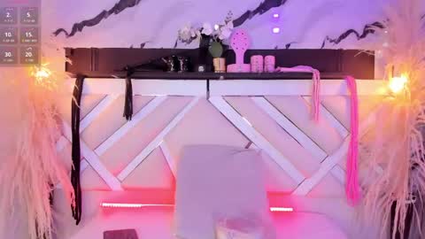ashley_7777 online show from April 26, 2026, 1:42 pm