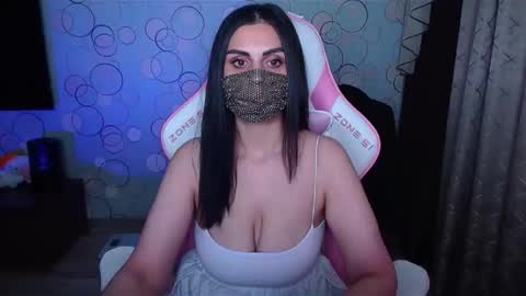   Yasmina   online show from September 23, 2025, 4:15 am