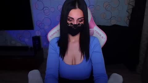   Yasmina   online show from February 5, 2026, 3:55 am