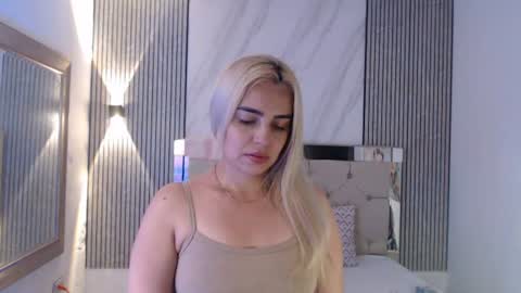 Snapshot of ashley__tylor chatting on June 11, 2026, 12:32 am ashley__tylor online show from June 11, 2026, 12:32 am