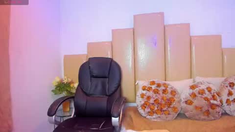 Snapshot of ashley__walker chatting on July 7, 2026, 4:04 am ashley online show from July 7, 2026, 4:04 am