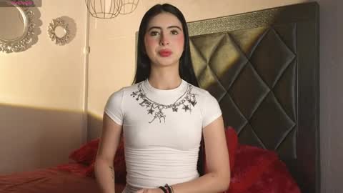 Snapshot of ashley__williamss chatting on May 10, 2026, 2:44 pm Ashley online show from May 10, 2026, 2:44 pm