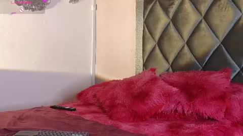 Snapshot of ashley__williamss chatting on June 16, 2026, 11:07 pm Ashley online show from June 16, 2026, 11:07 pm