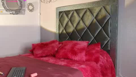 Snapshot of ashley__williamss chatting on July 3, 2026, 9:32 pm Ashley online show from July 3, 2026, 9:32 pm