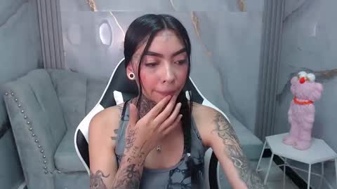 Snapshot of ashley_blum_v chatting on September 15, 2025, 7:47 pm ashley_blum_v online show from September 15, 2025, 7:47 pm